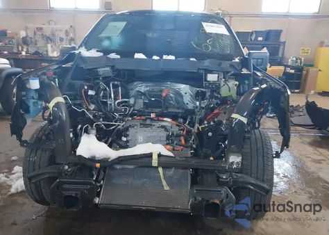 2023 Ford F-150 Lightning Xlt z USA, uszkodzony, nr VIN 1FTVW1EL8PWG43930